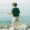 男子称总能闻到臭袜子味 医生回应